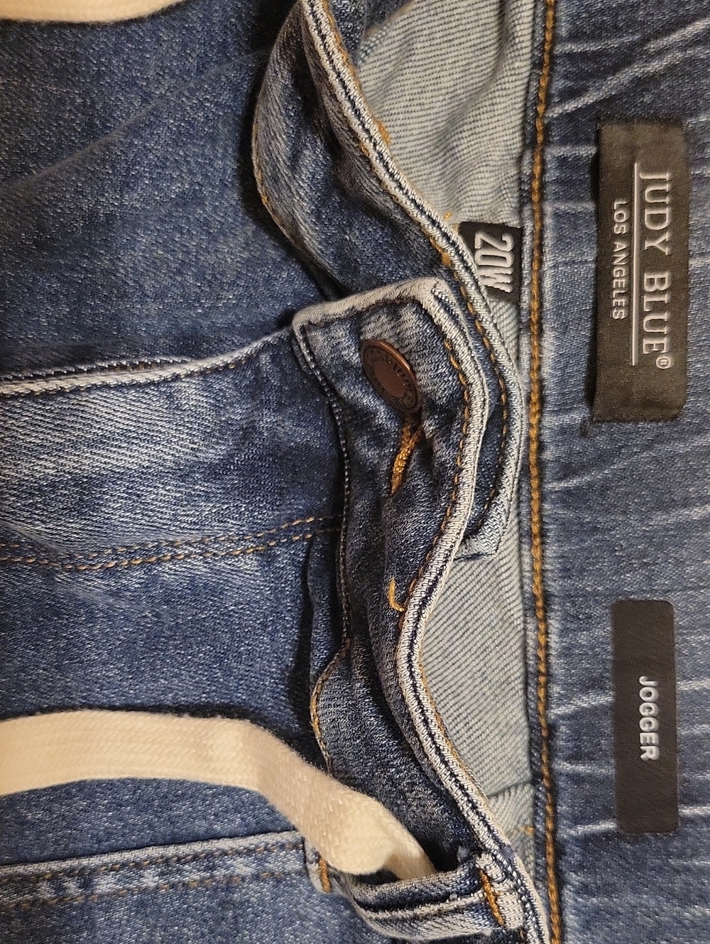 #61 Judy Blue  Relaxed Jogger Fit Jeans with Functional Drawstring